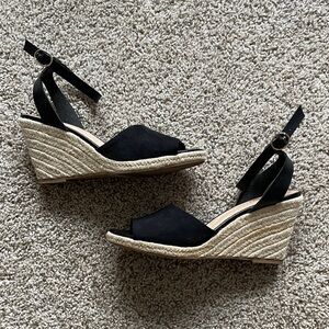 Old Navy Black and Natural Espadrille Wedge Sandals